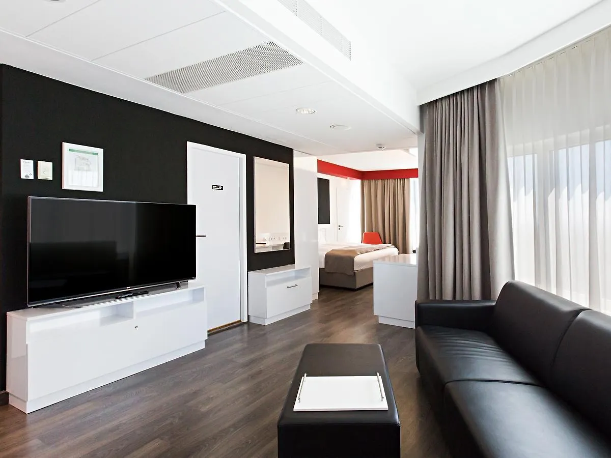 Dormero Hotel Stuttgart 4*,  Alemania