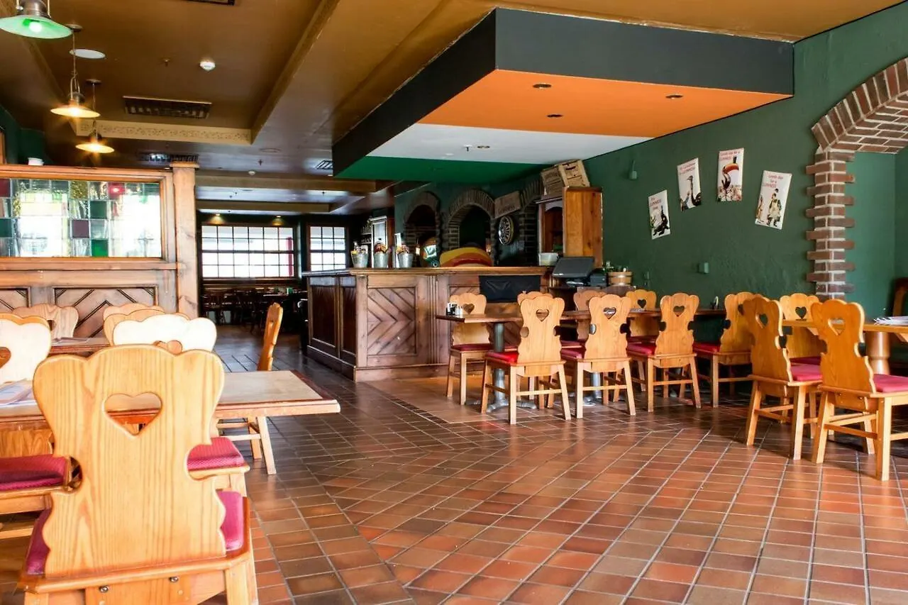 DORMERO Hotel Stuttgart 4*,