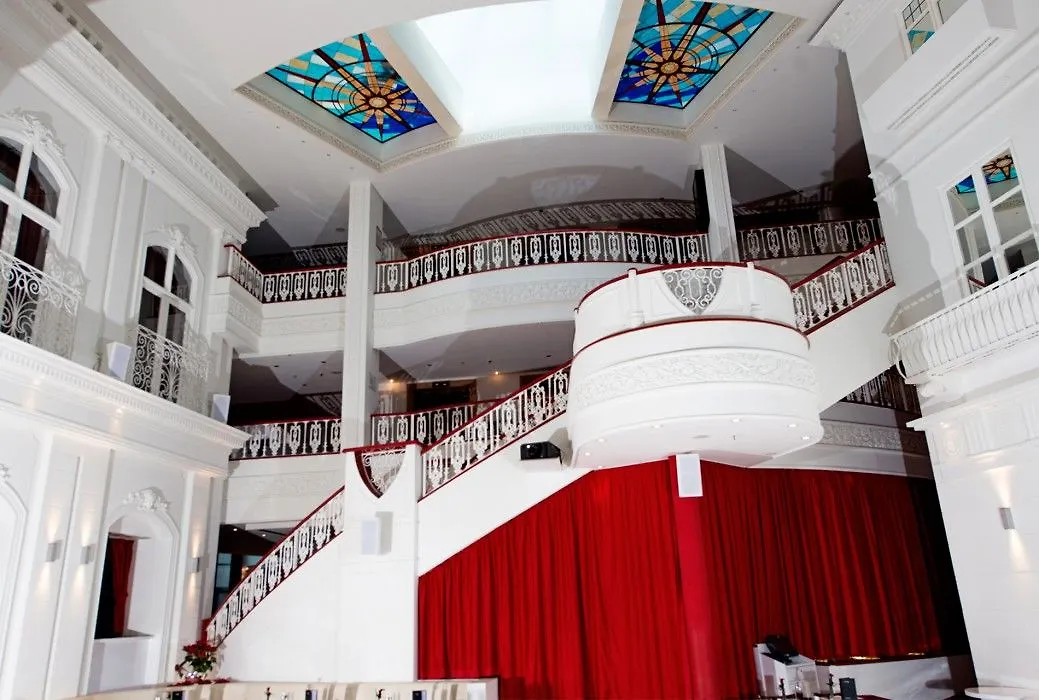 Dormero Hotel Stuttgart 4*,